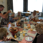 Foto's | Buurthuis de Meerpaal Eindhoven ouderen senioren kbo activiteiten strijp lunch